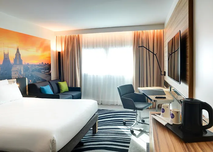 Novotel 14 Porte D'OrléansHotel Parigi